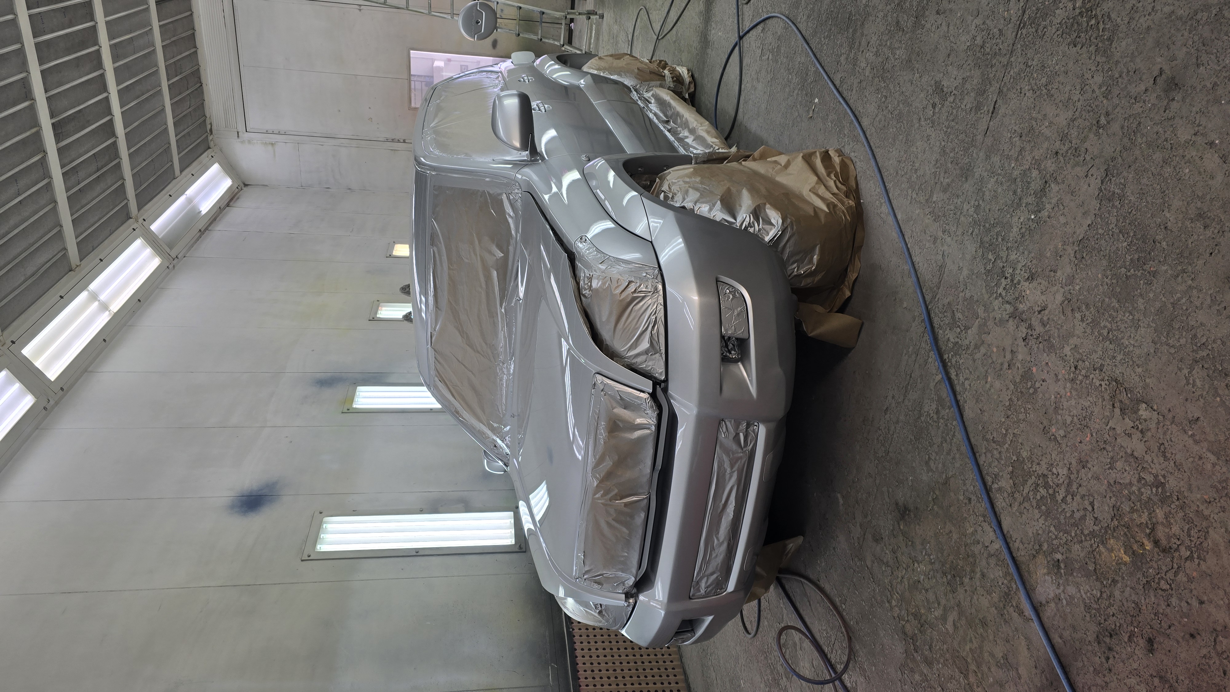 Coche Gris